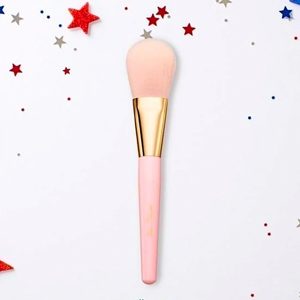 ‼️LAST ONE‼️🆕🌿🩷TOO FACED: Pink Powder Brush